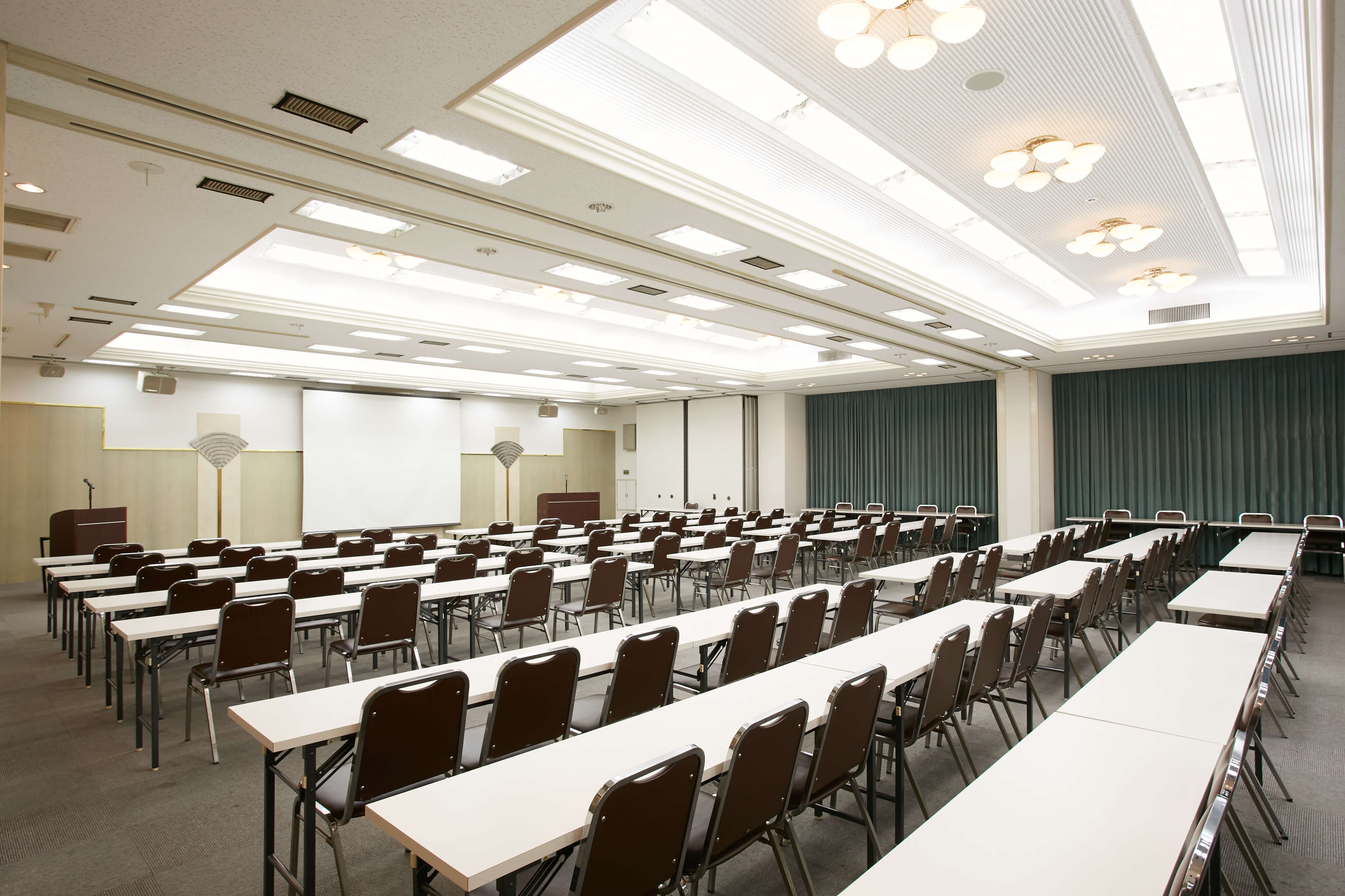 200AB/200CDの会場イメージ04