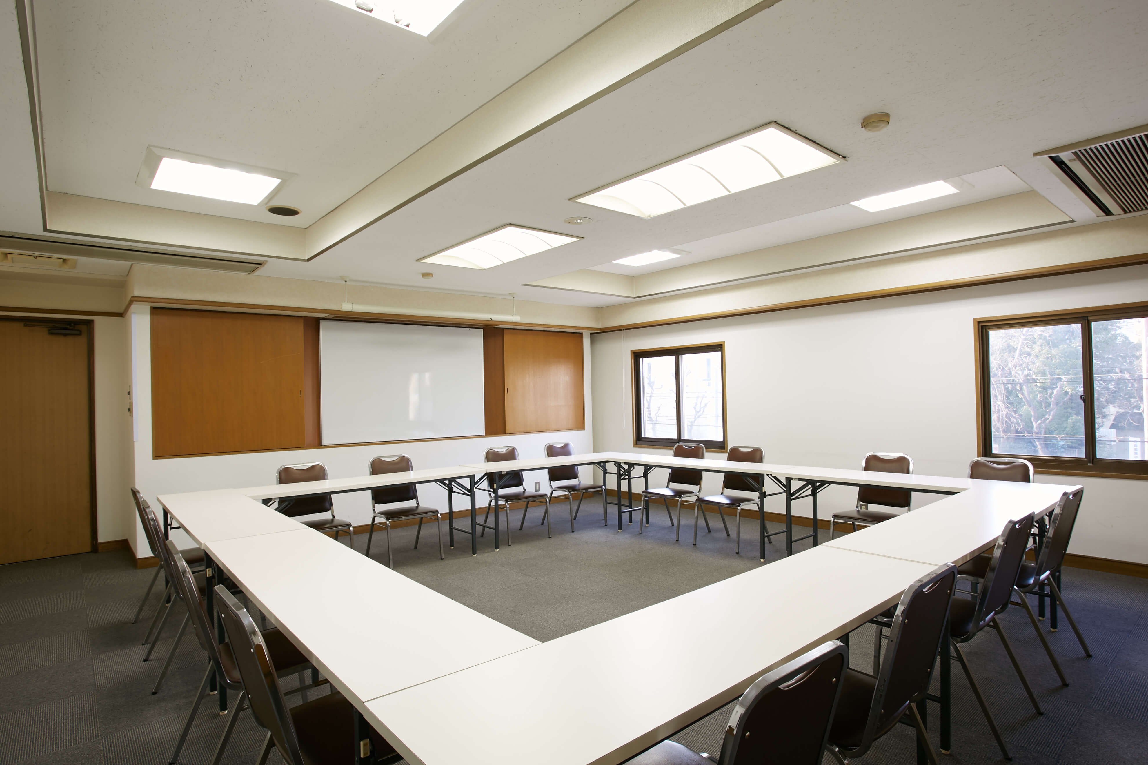 202の会場イメージ02