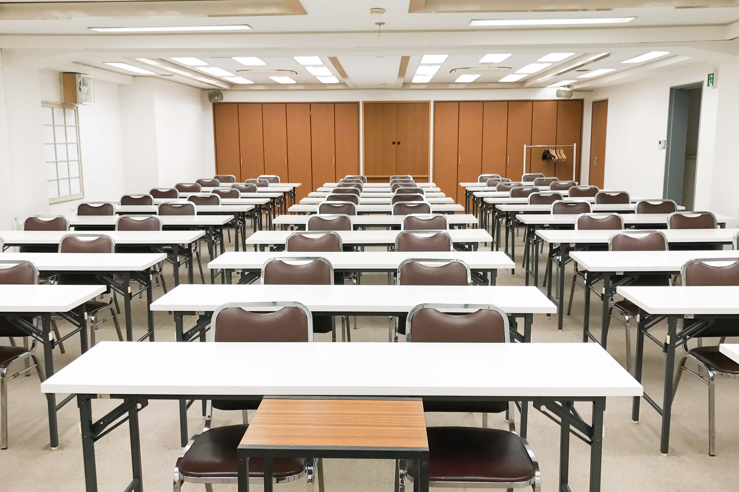 310の会場イメージ02